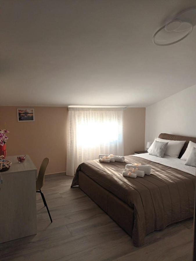 B&B Carpe Diem Caserta Exterior photo